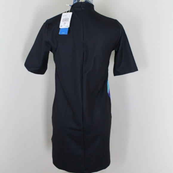 adidas Originals Collective Memories Dress - Picture 6 of 8